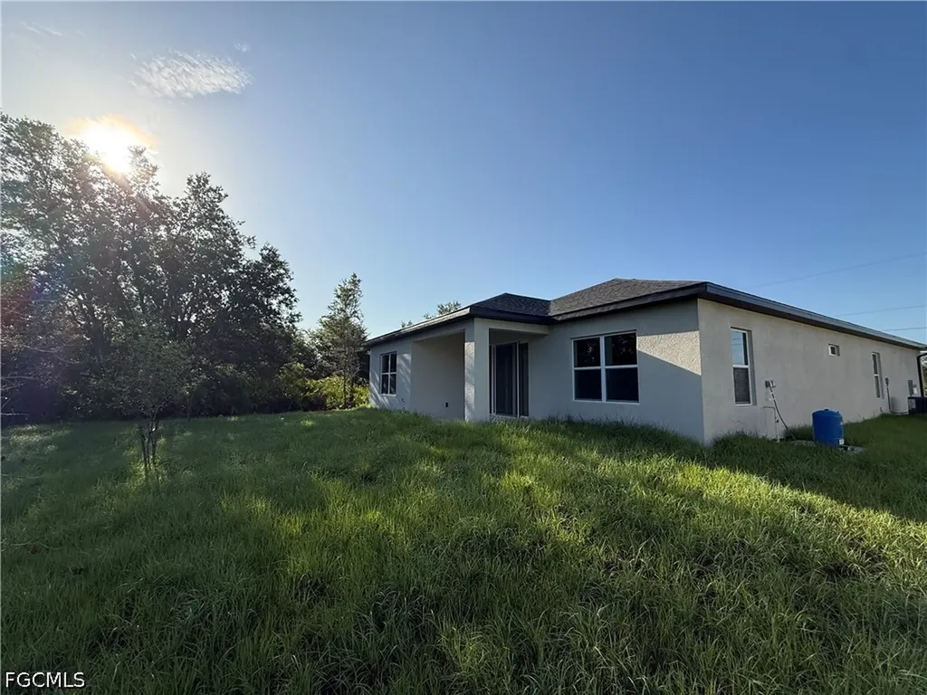 2714 47th Street W Lehigh Acres FL 33971