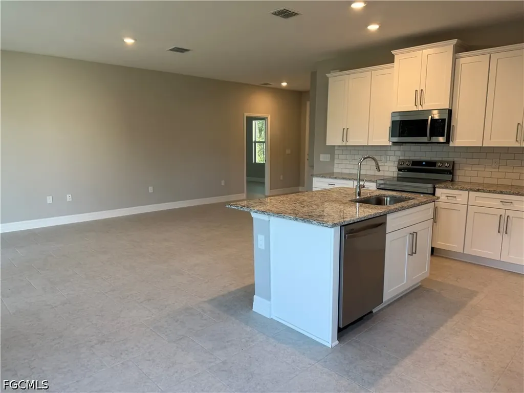 2714 47th Street W Lehigh Acres FL 33971