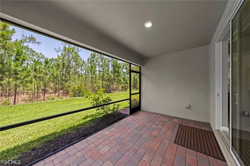 20615 Plumwood Loop North Fort Myers FL 33917