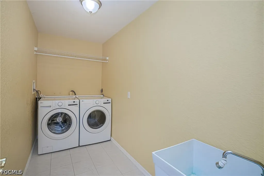 26140 Dunedin Court Punta Gorda FL 33983