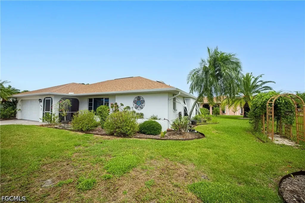26140 Dunedin Court Punta Gorda FL 33983