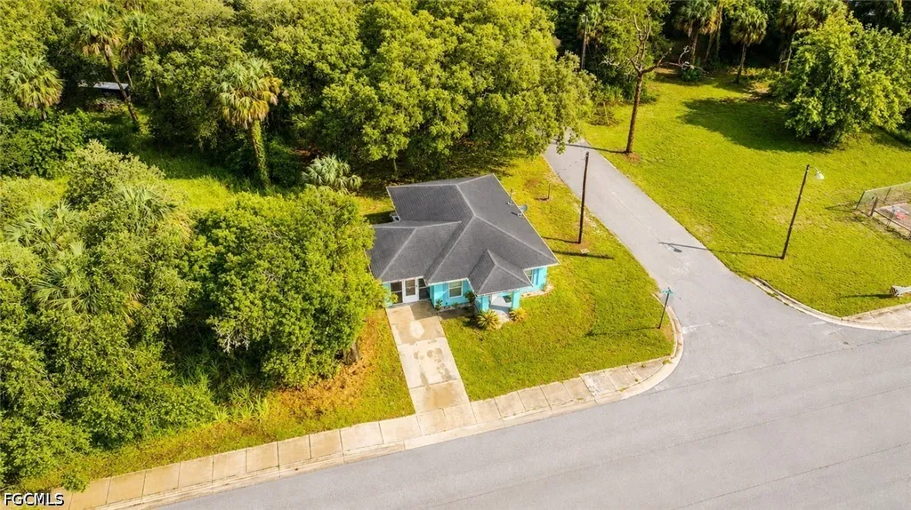 420 Martin Luther King Boulevard Labelle FL 33935