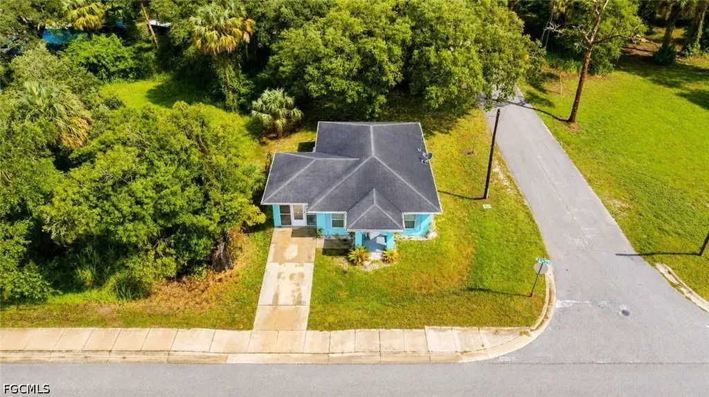 420 Martin Luther King Boulevard Labelle FL 33935