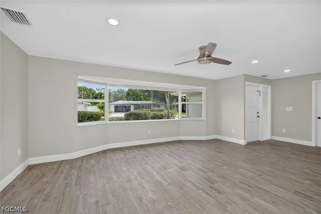 1628 N Flossmoor Road Fort Myers FL 33919