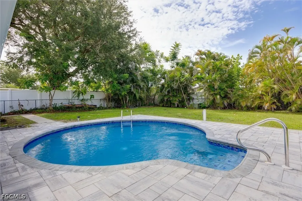 1628 N Flossmoor Road Fort Myers FL 33919