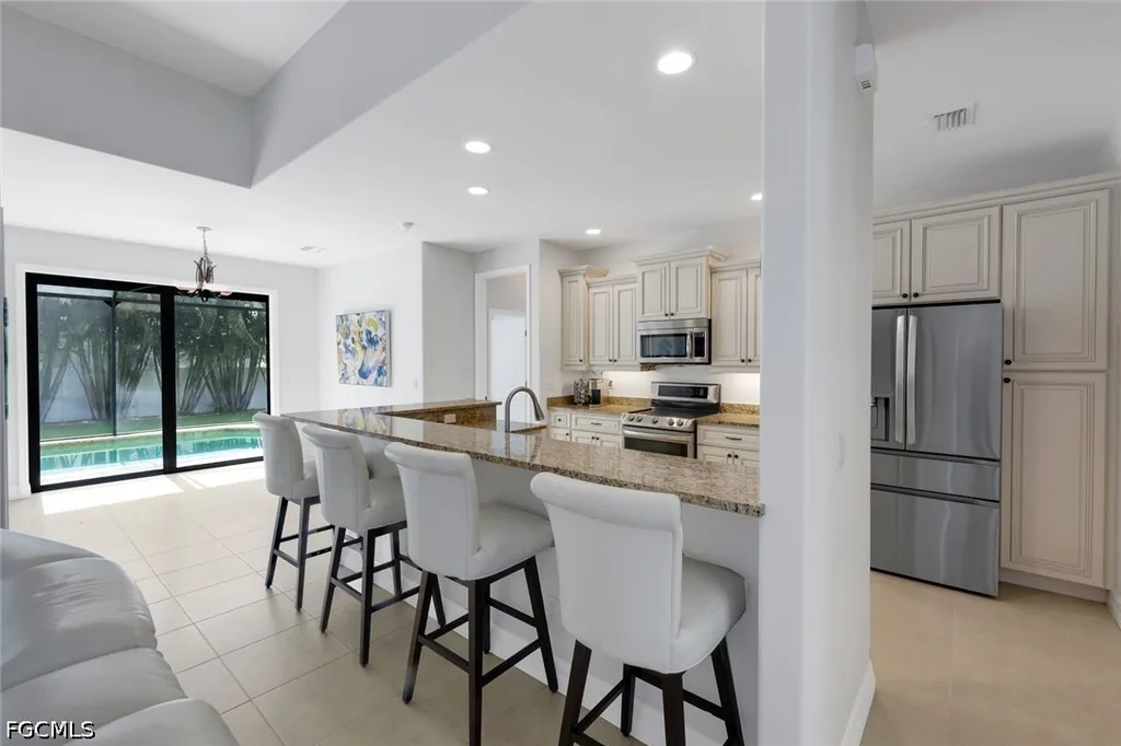 4346 SW 25th Avenue Cape Coral FL 33914