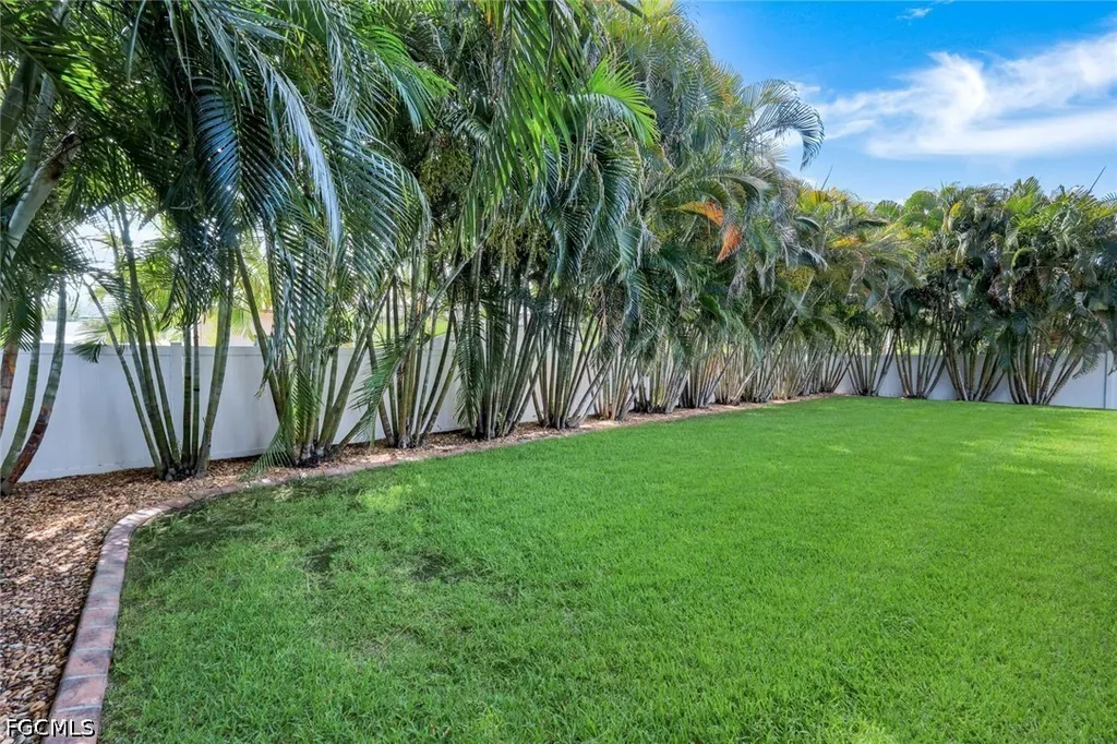 4346 SW 25th Avenue Cape Coral FL 33914