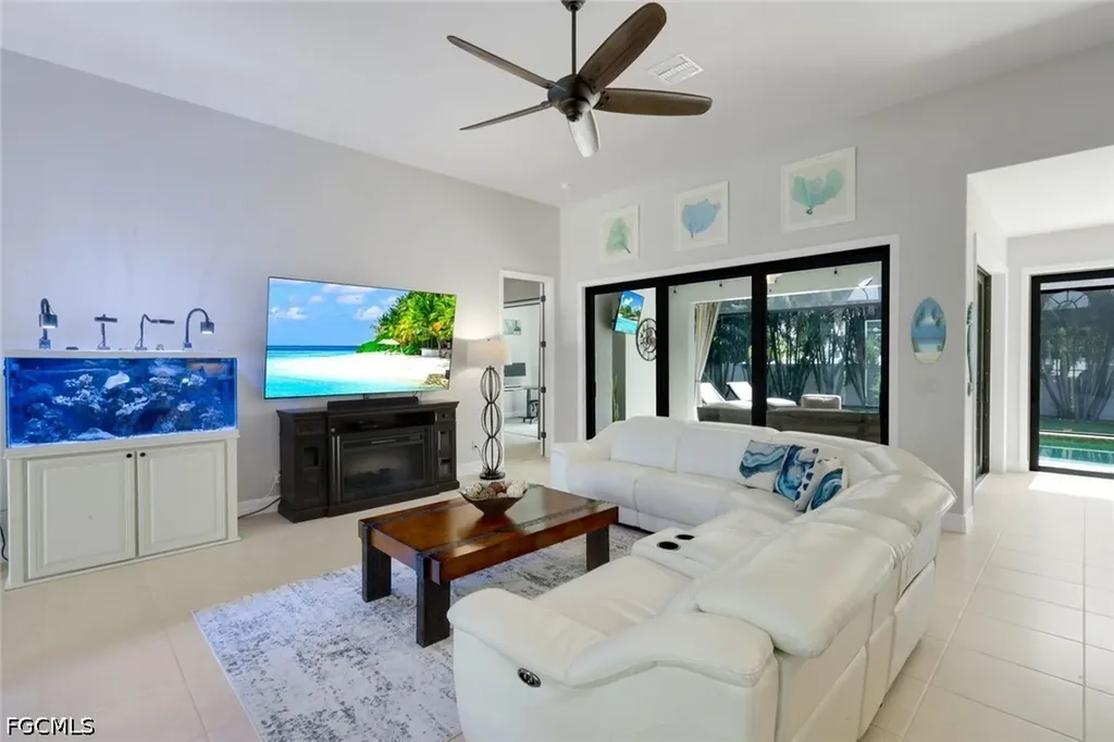 4346 SW 25th Avenue Cape Coral FL 33914