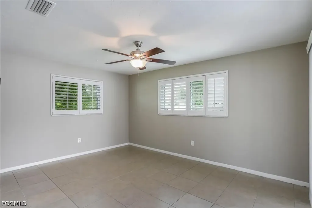 117 SE 45th Terrace Cape Coral FL 33904