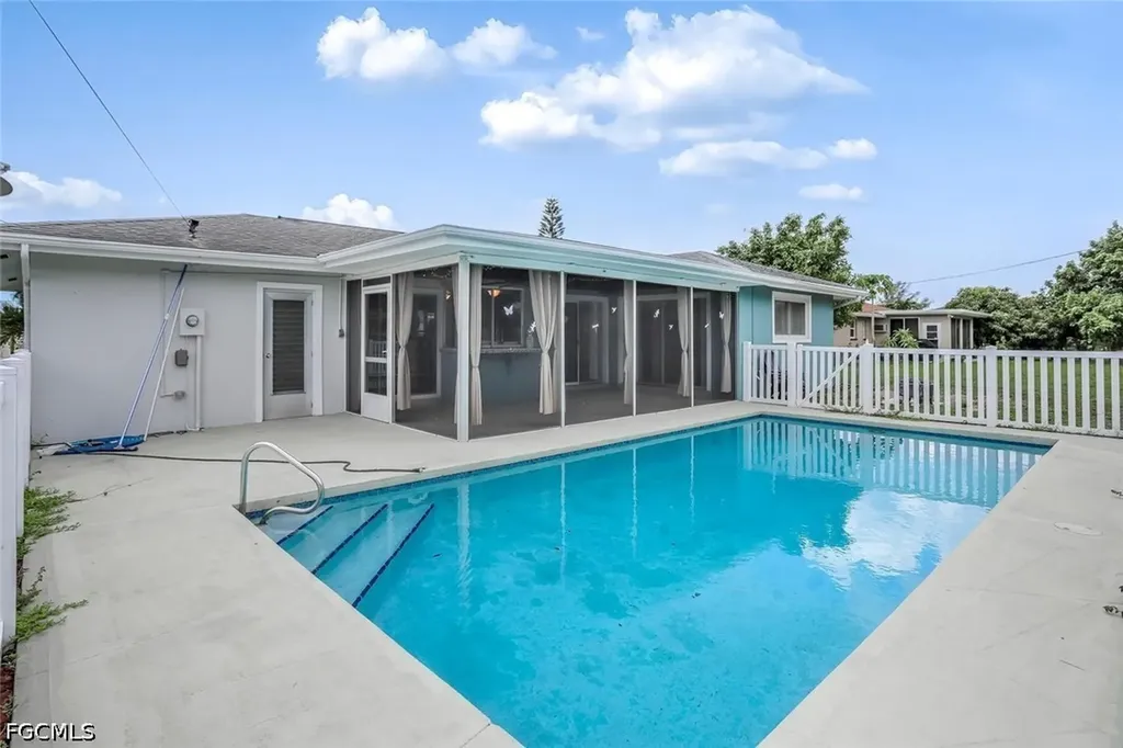117 SE 45th Terrace Cape Coral FL 33904