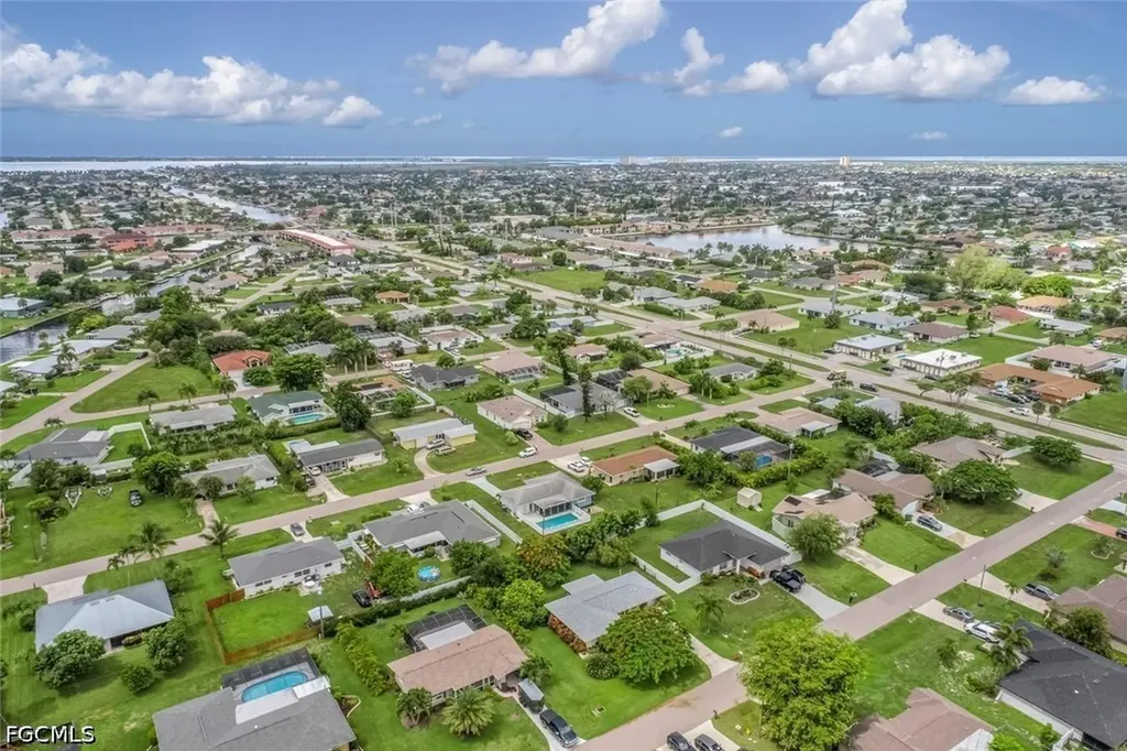 117 SE 45th Terrace Cape Coral FL 33904