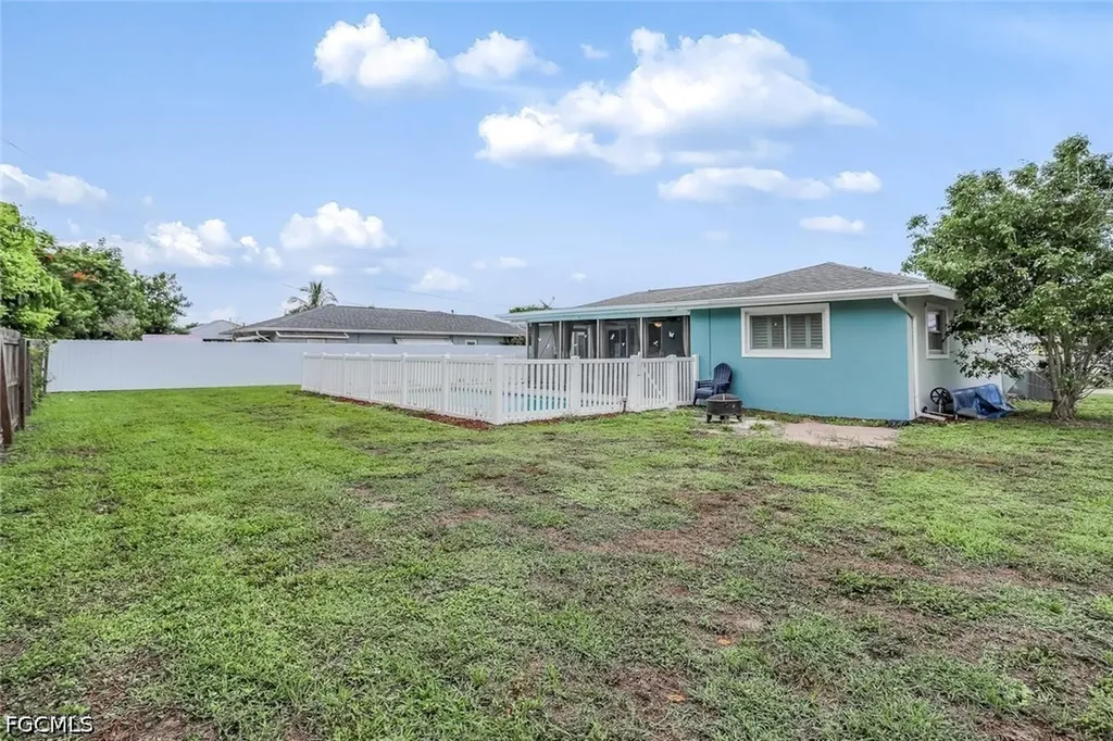 117 SE 45th Terrace Cape Coral FL 33904