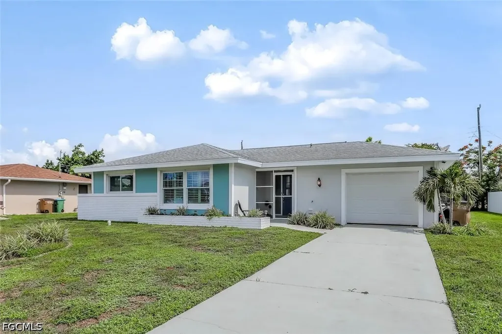 117 SE 45th Terrace Cape Coral FL 33904