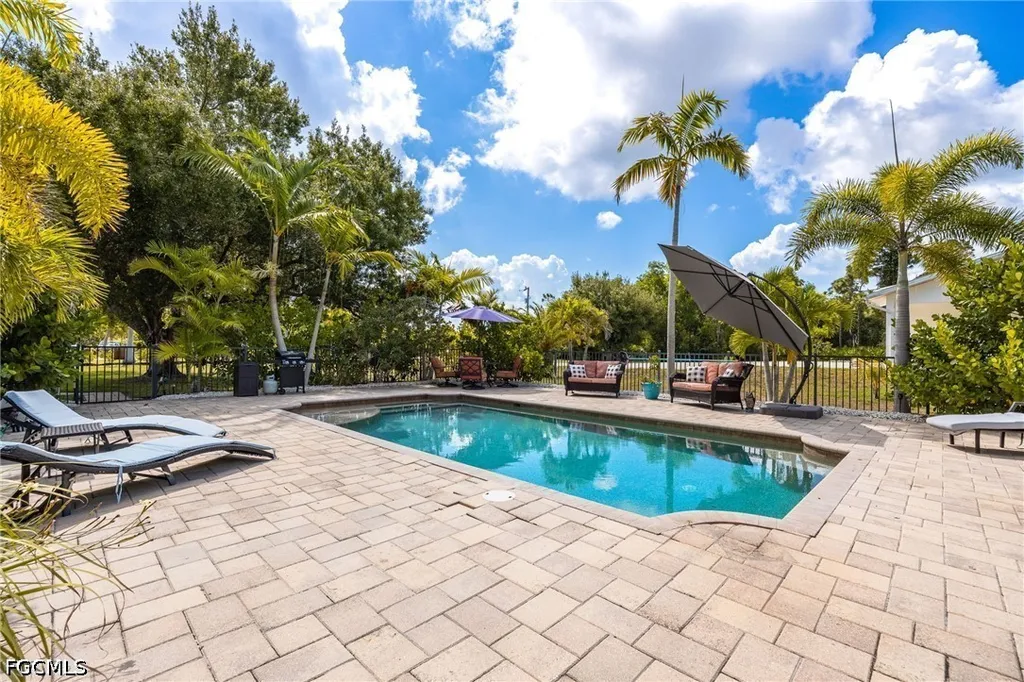 8787 Kodiak Lane St. James City FL 33956