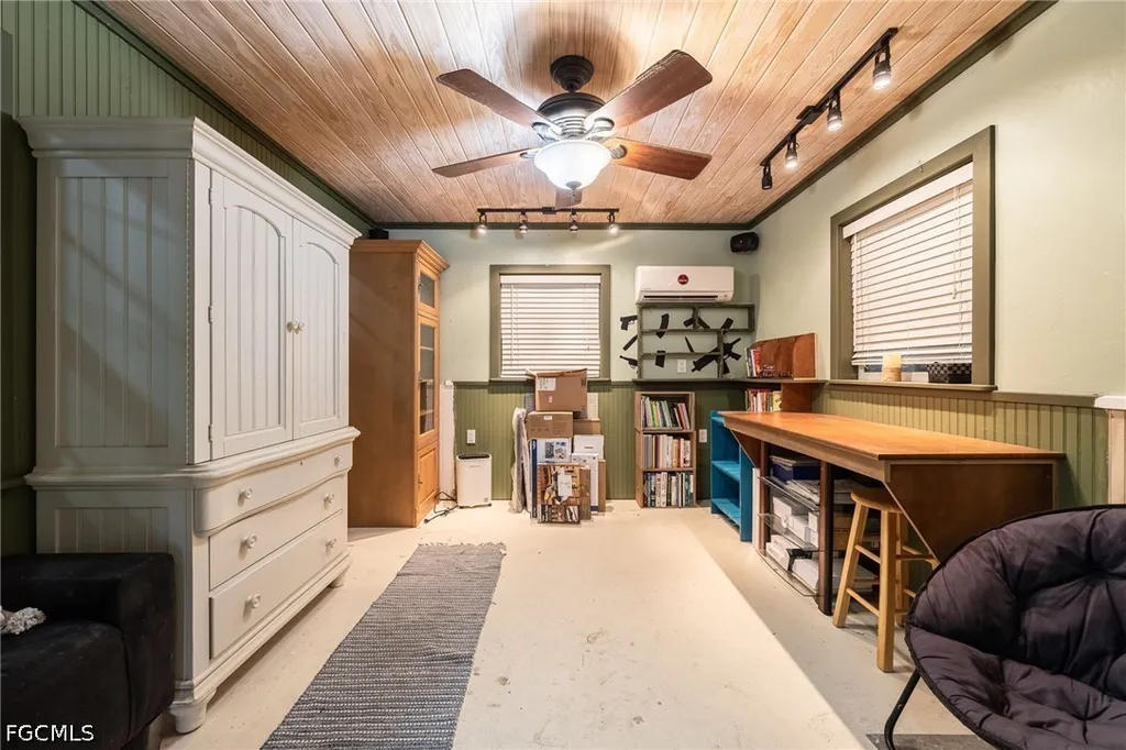 8787 Kodiak Lane St. James City FL 33956