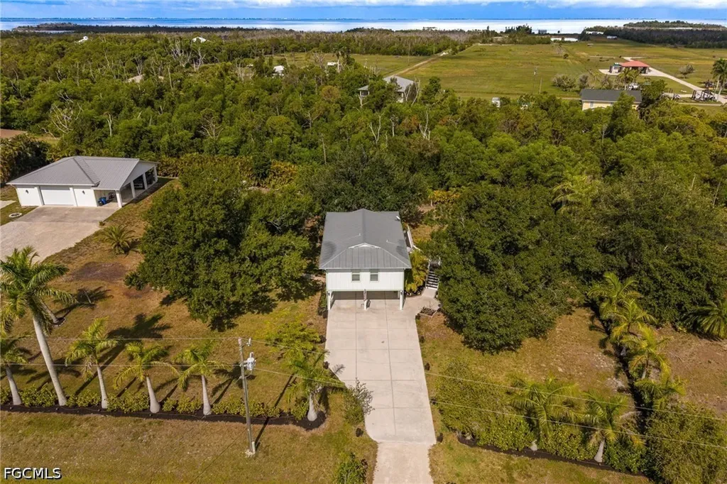 8787 Kodiak Lane St. James City FL 33956