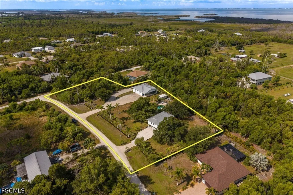 8787 Kodiak Lane St. James City FL 33956