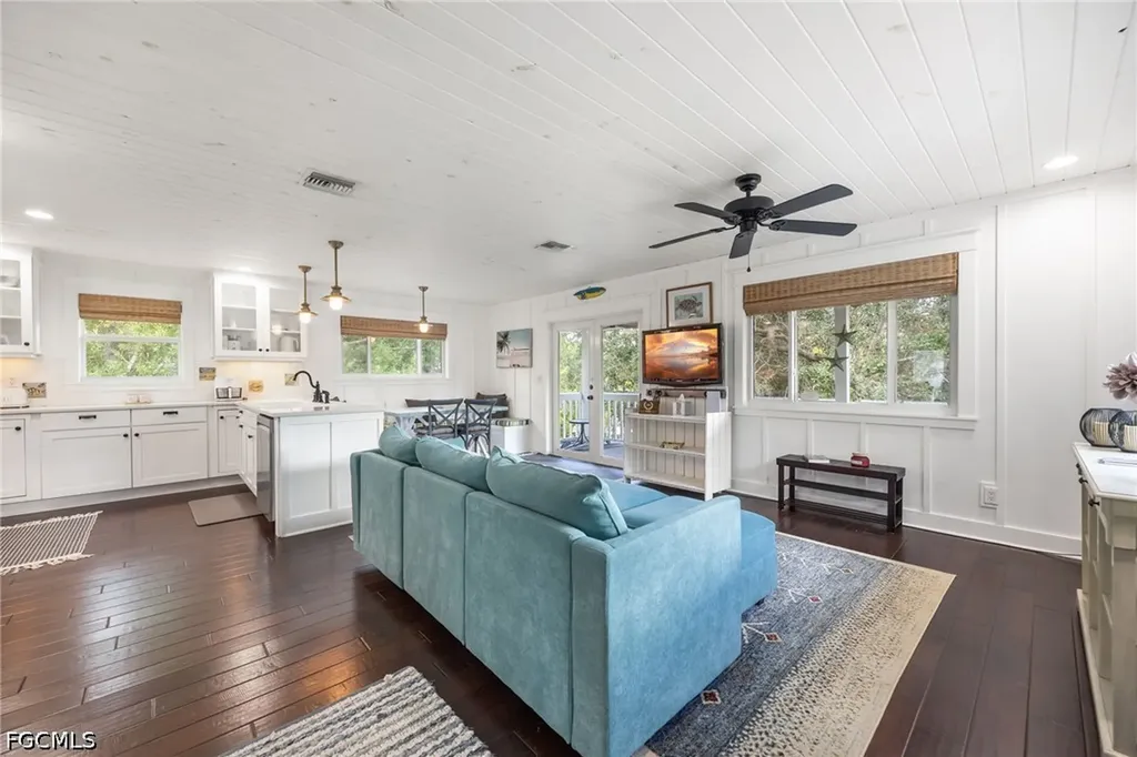 8787 Kodiak Lane St. James City FL 33956
