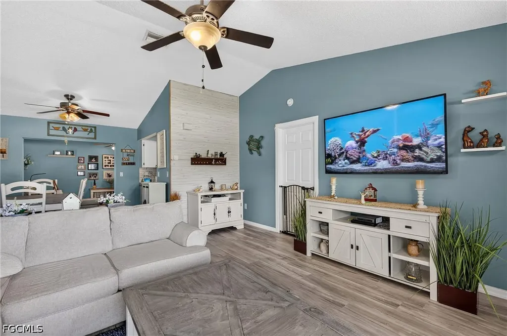 1253 Fleetwood Drive NW Port Charlotte FL 33948