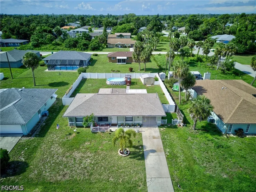 1253 Fleetwood Drive NW Port Charlotte FL 33948