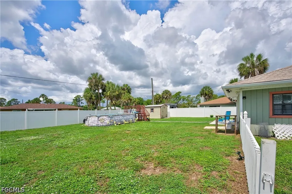 1253 Fleetwood Drive NW Port Charlotte FL 33948