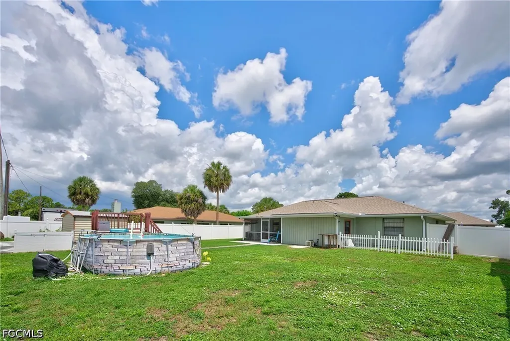 1253 Fleetwood Drive NW Port Charlotte FL 33948