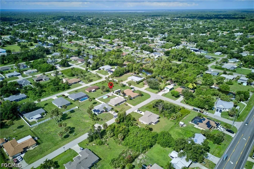 1253 Fleetwood Drive NW Port Charlotte FL 33948
