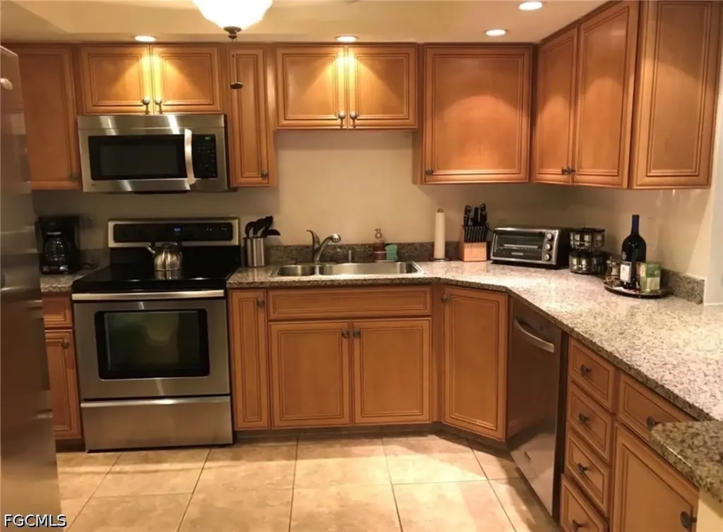 131 SW 47th Terrace Cape Coral FL 33914
