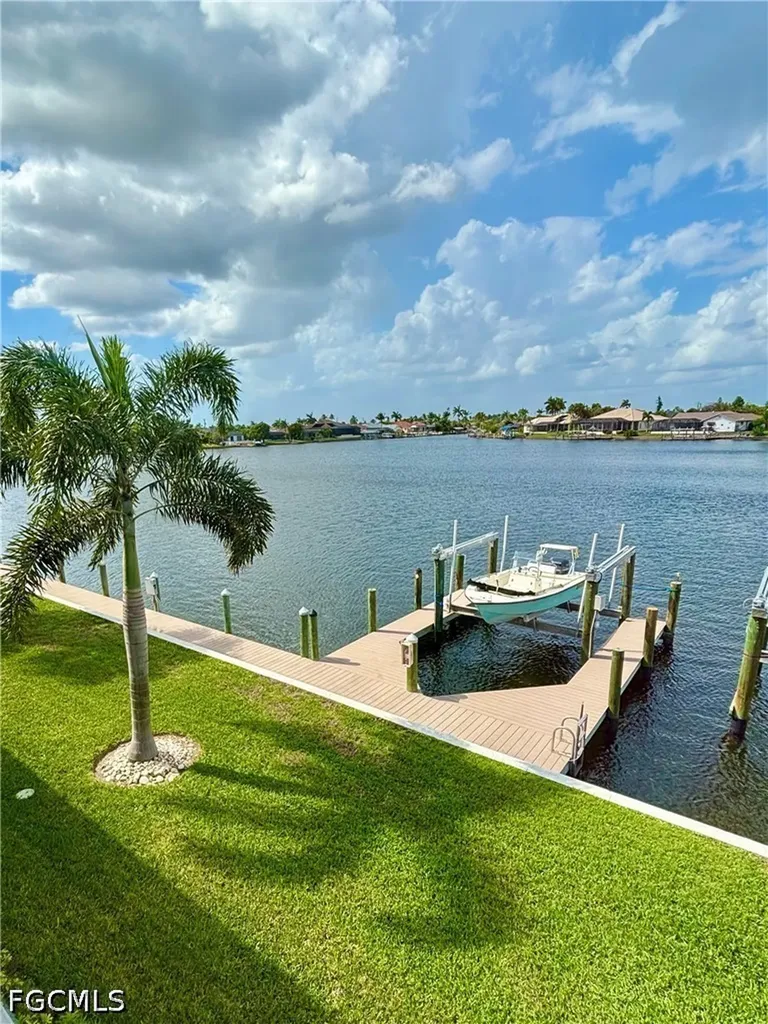 131 SW 47th Terrace Cape Coral FL 33914
