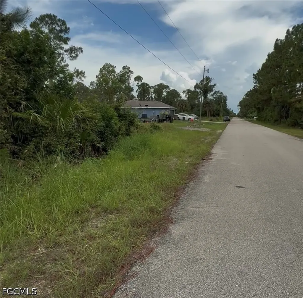 2018 Leroy Avenue Alva FL 33920
