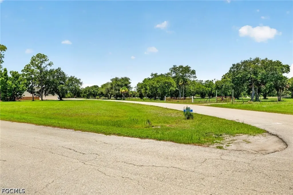 Corner School Ln And Wood Street Fort Myers FL 33905