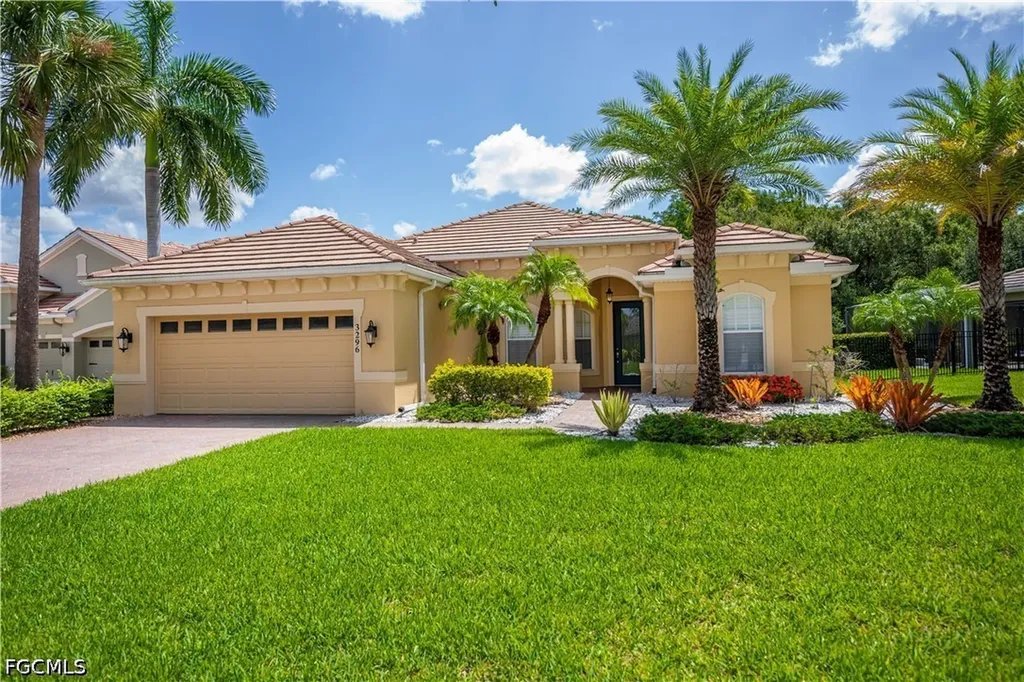 3296 Hampton Boulevard Alva FL 33920