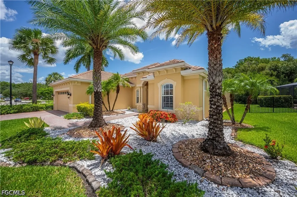 3296 Hampton Boulevard Alva FL 33920