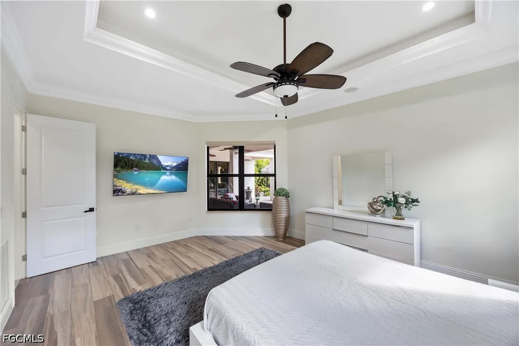 214 9th Street NW Naples FL 34120