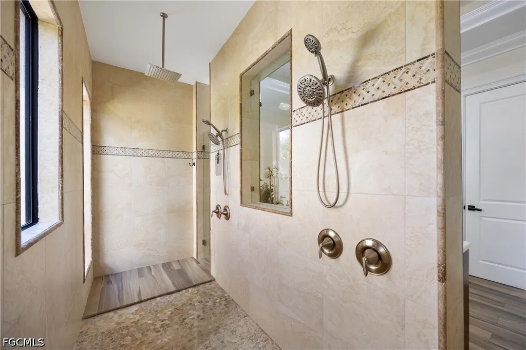 214 9th Street NW Naples FL 34120
