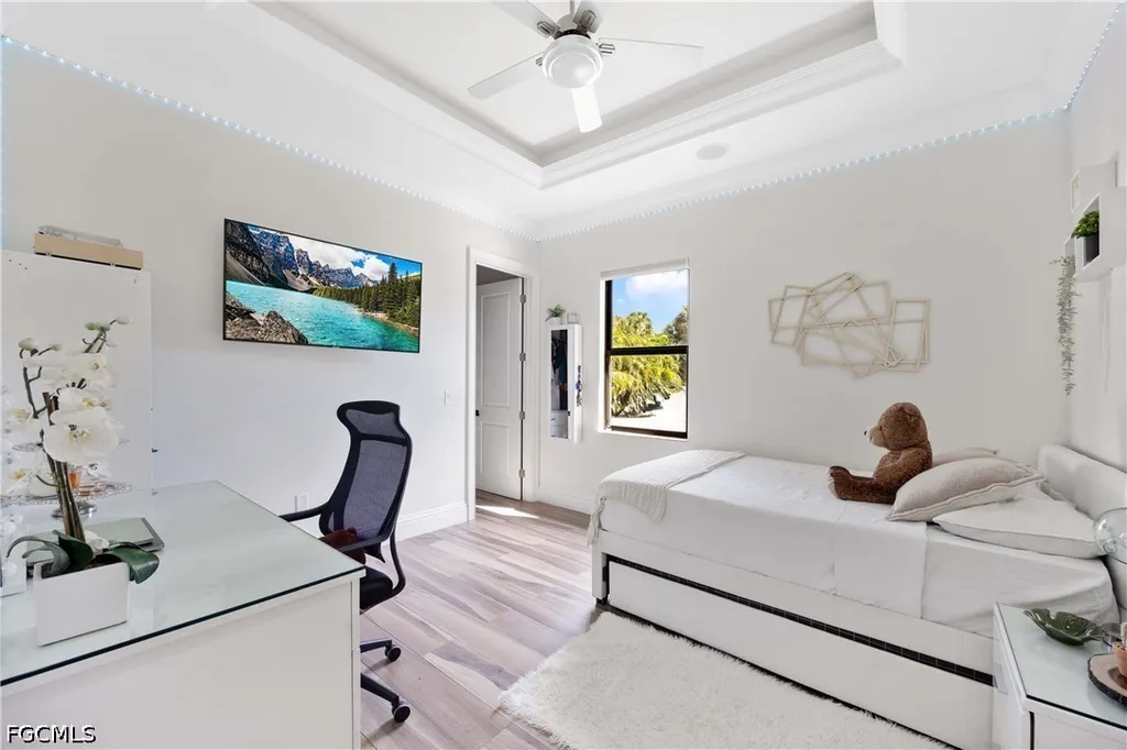 214 9th Street NW Naples FL 34120