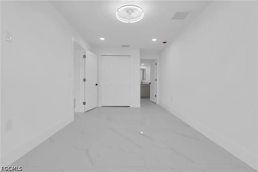 356 New York Drive Fort Myers FL 33905