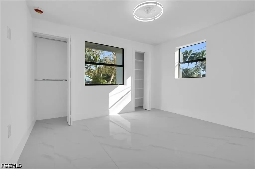356 New York Drive Fort Myers FL 33905