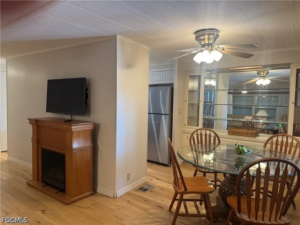 84 Poinsettia Drive Fort Myers FL 33905