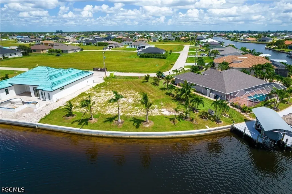 1414 NW 37th Place Cape Coral FL 33993