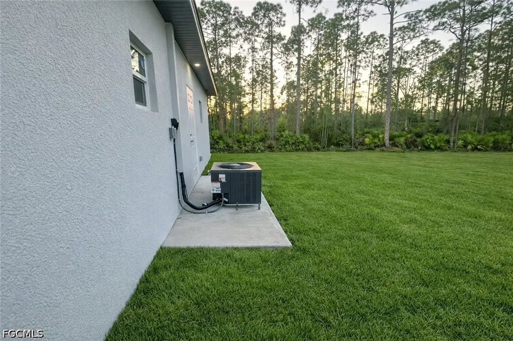 571 Genoa Avenue S Lehigh Acres FL 33974