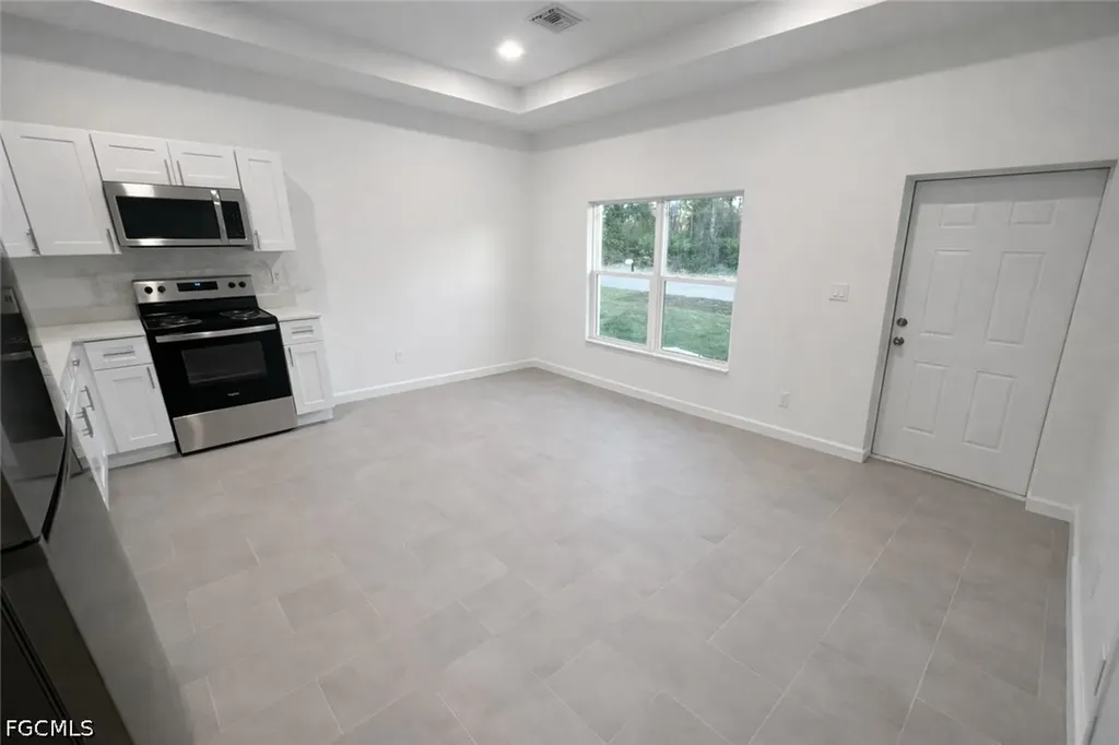 571 Genoa Avenue S Lehigh Acres FL 33974