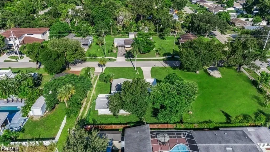 2968 Sunset Road Fort Myers FL 33901