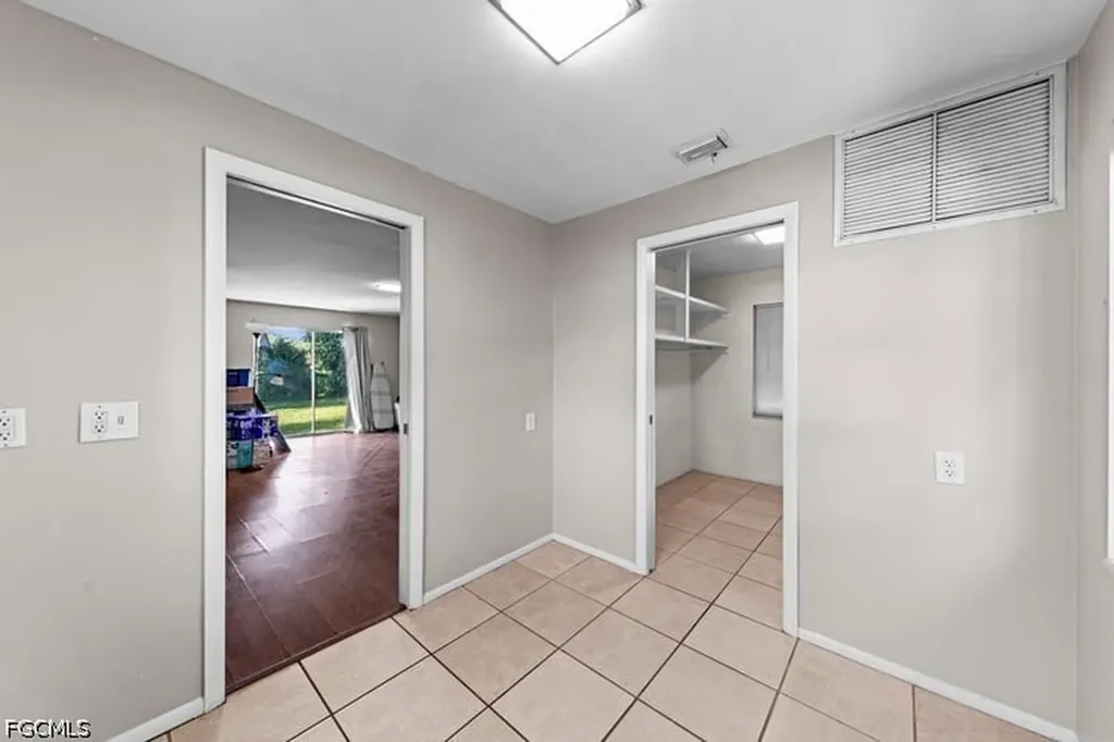 2968 Sunset Road Fort Myers FL 33901