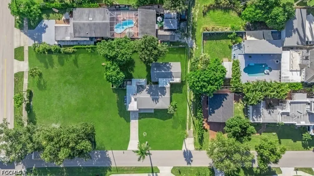 2968 Sunset Road Fort Myers FL 33901