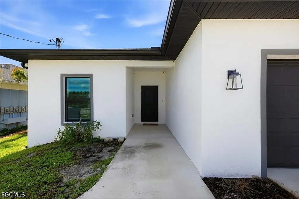 619 Cultural Park Boulevard S Cape Coral FL 33990