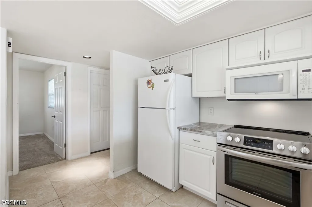 4933 Triton Court W Cape Coral FL 33904