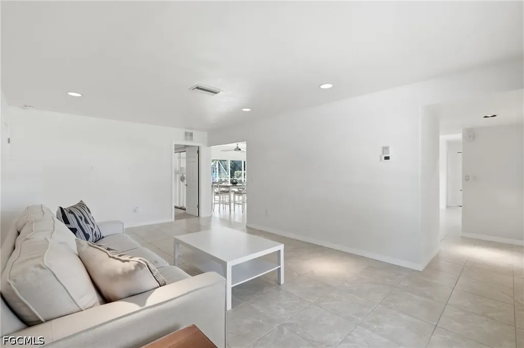 4933 Triton Court W Cape Coral FL 33904