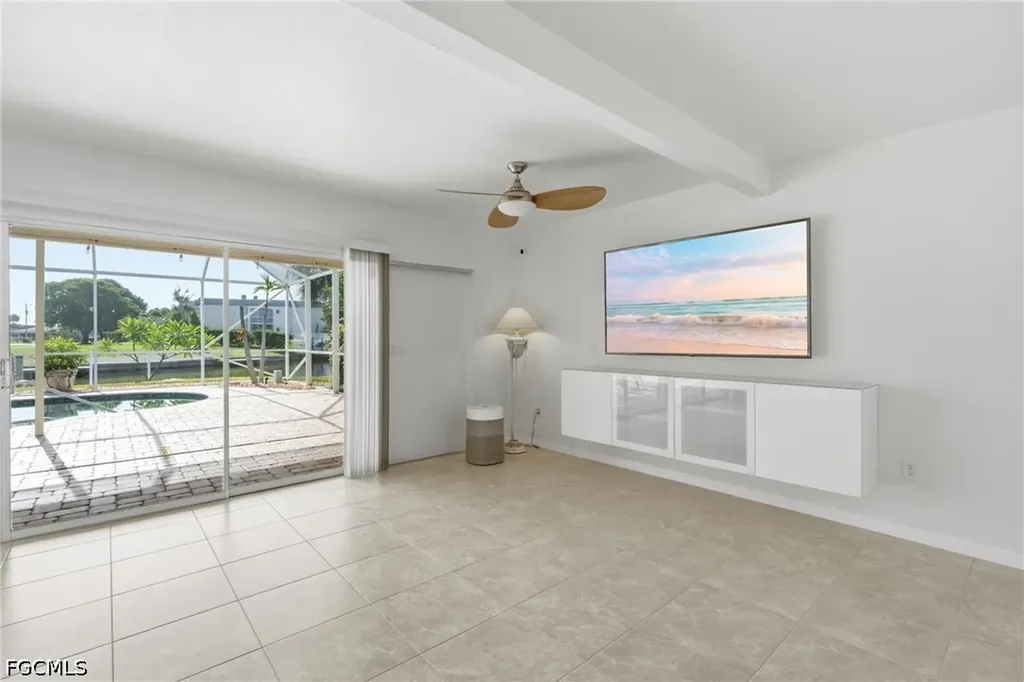 4933 Triton Court W Cape Coral FL 33904