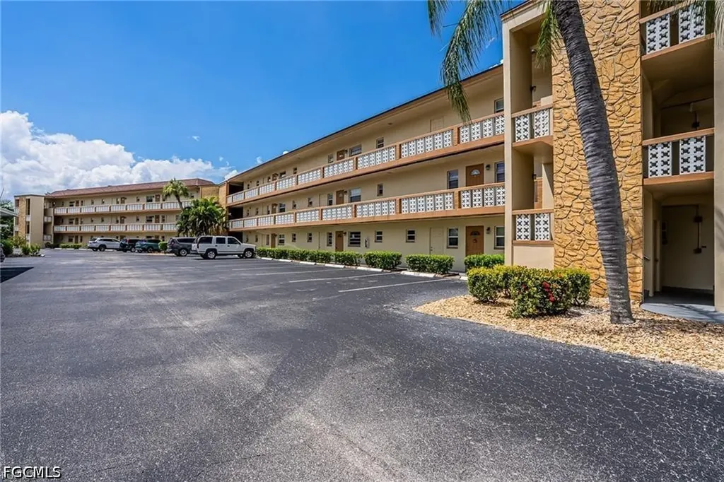 1503 Tropic Terrace North Fort Myers FL 33903